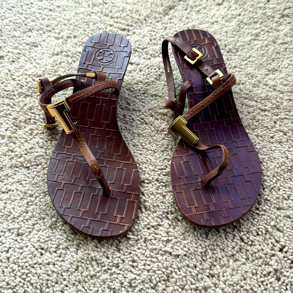 Tory Burch brown leather sandal size 7M